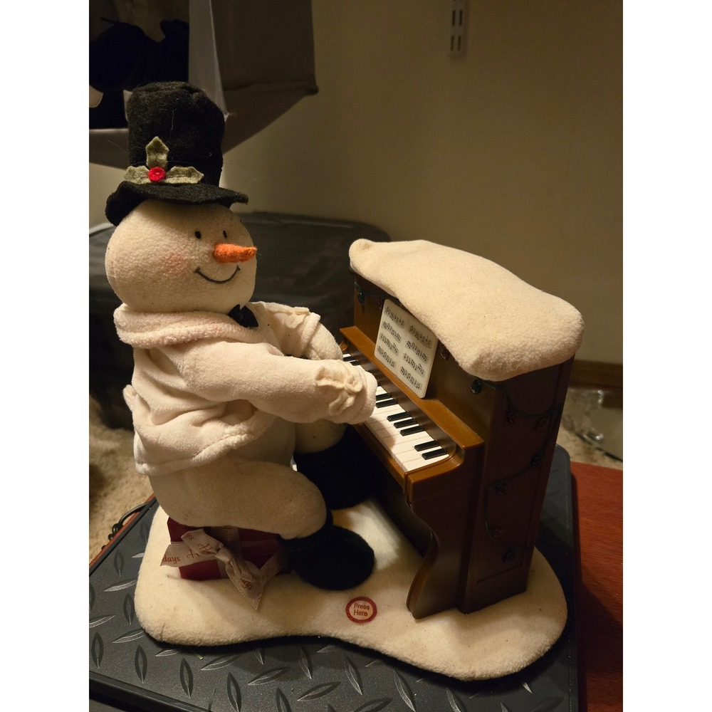 Hallmark Jingle Pals Piano Playing Snowman Musical Plush Holiday Decor As Is